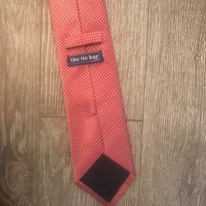 The Tie Bar tie
